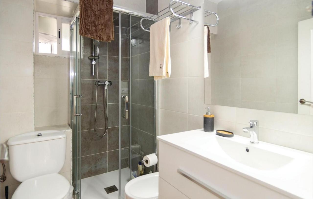 Stunning Apartment In Cordoba With Kitchen Eksteriør bilde